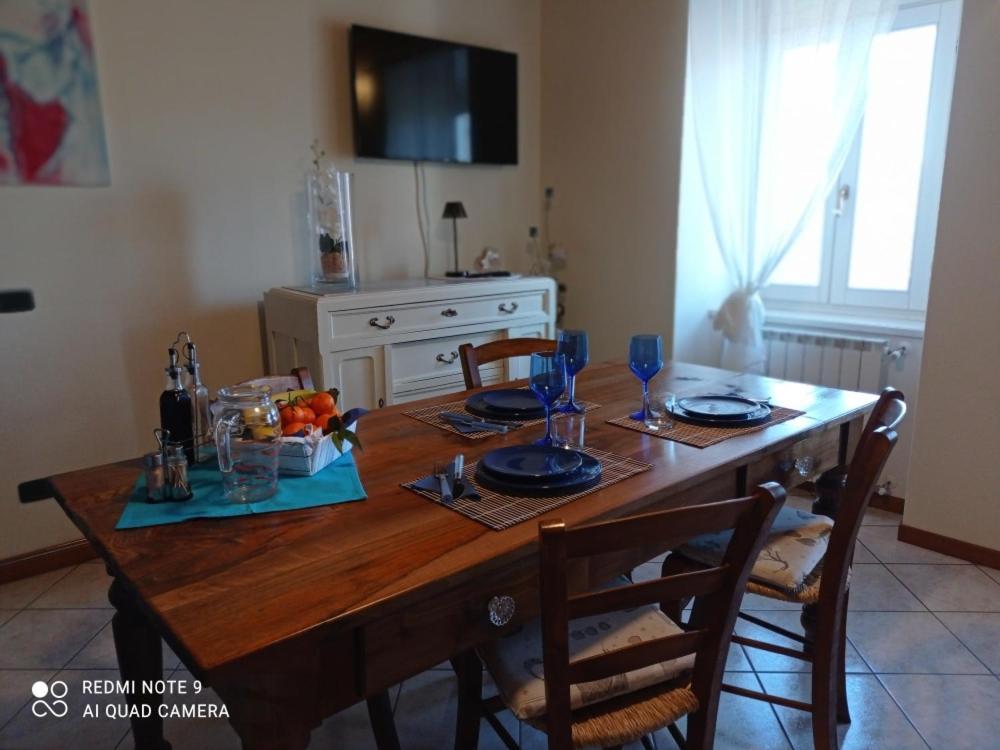 Apartamento Casa Delle Api Pisogne Exterior foto