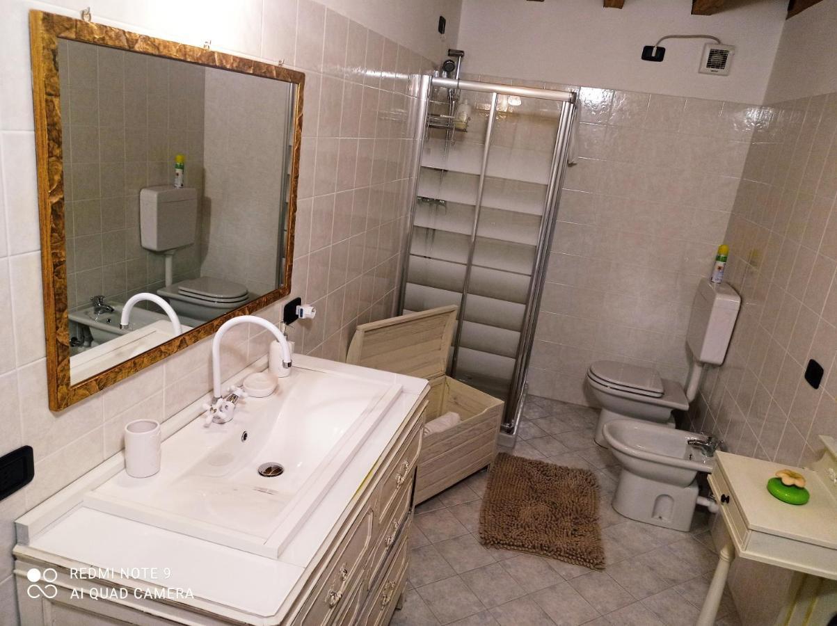 Apartamento Casa Delle Api Pisogne Exterior foto